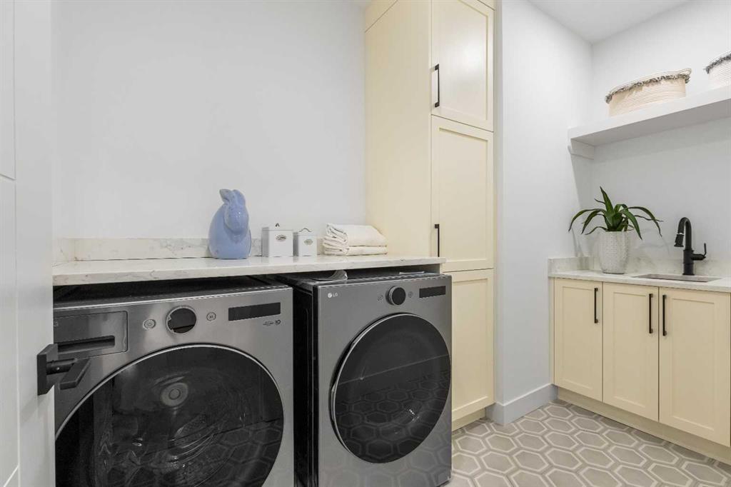 4840 22 Avenue Property Photo 24
