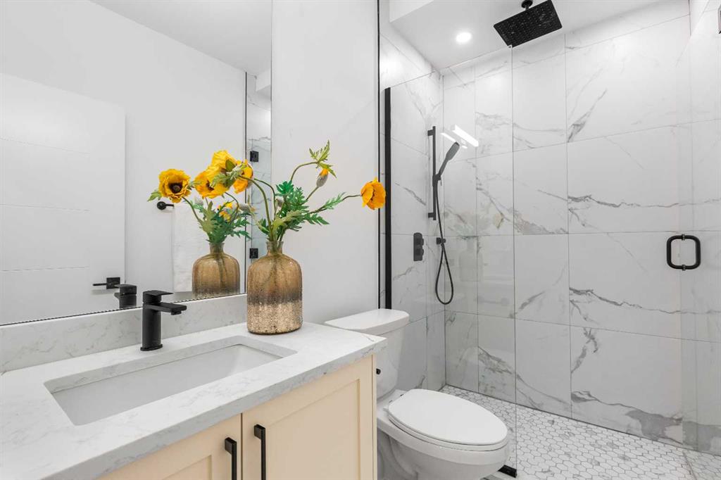 4840 22 Avenue Property Photo 43