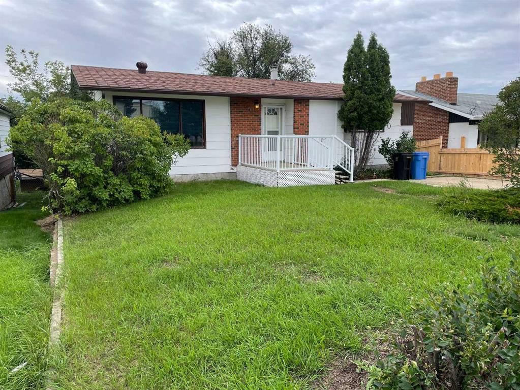 11105 108 Avenue Property Photo
