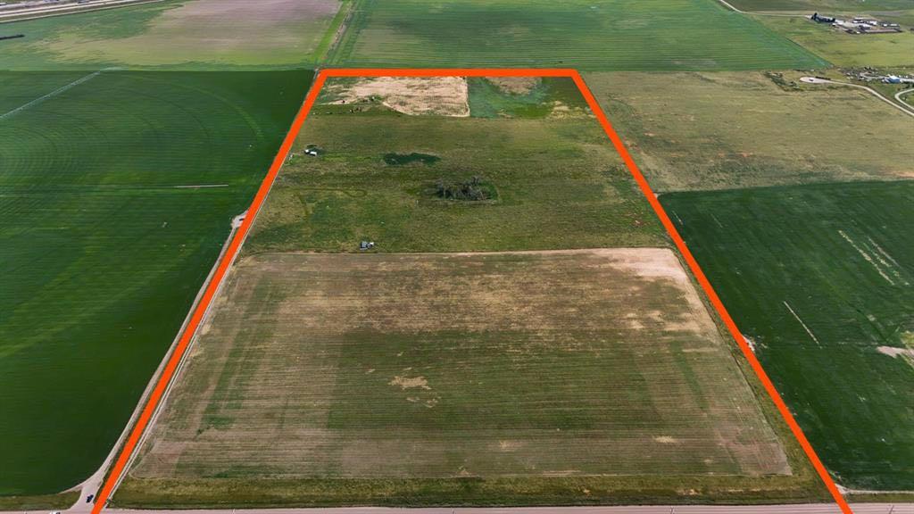 Range Road 225 Property Photo