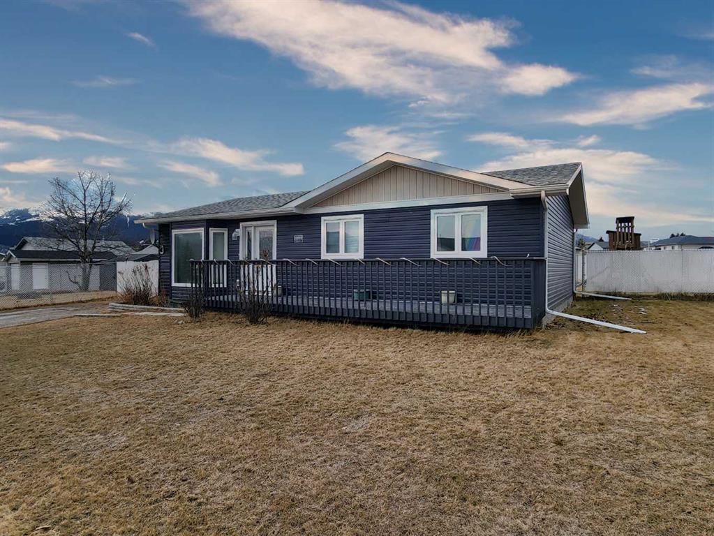 10995 Grande Ave Property Photo