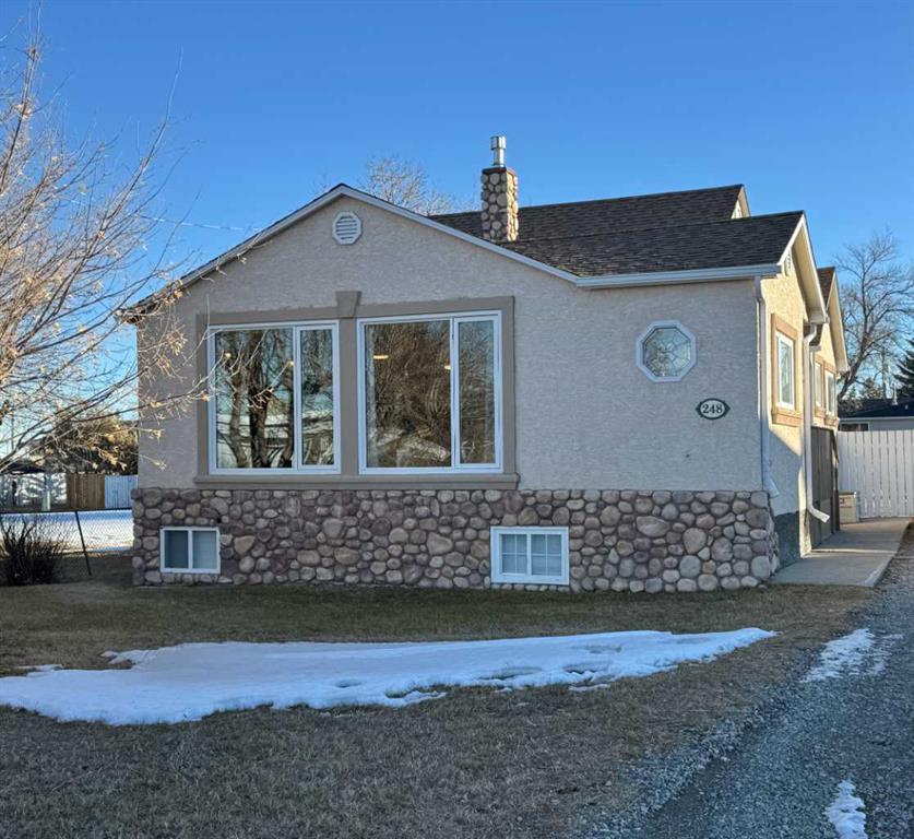 248 3 Street Property Photo