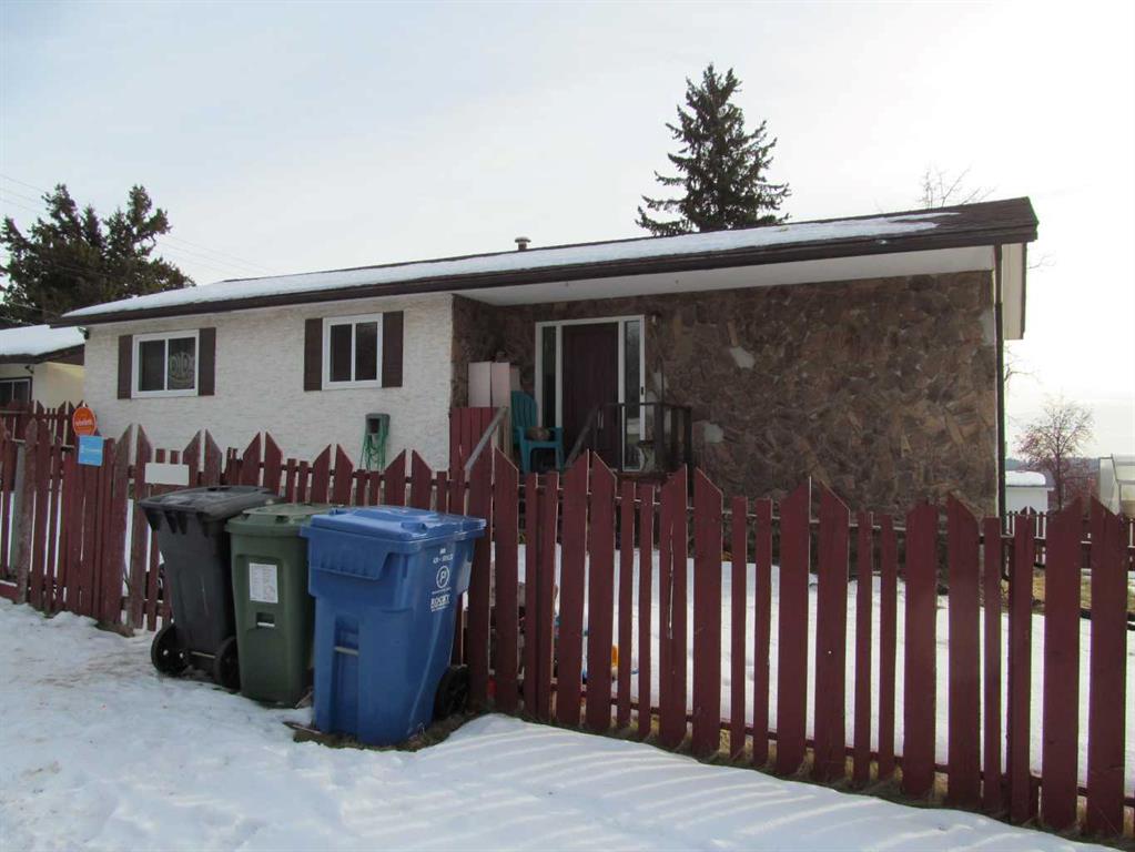 5037 52 Street Property Photo