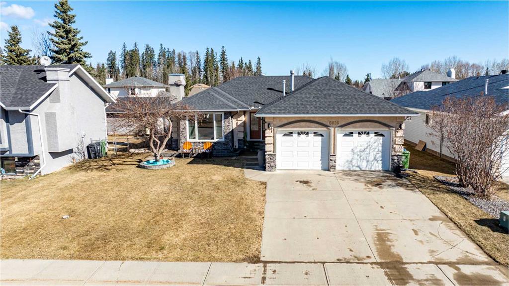 6816 61 Street Close Property Photo