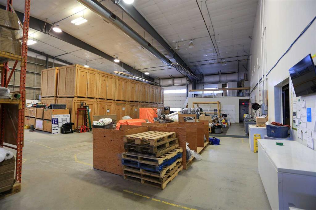 15001 89 Street Property Photo 12