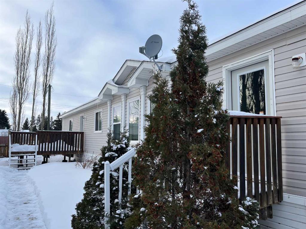 103 3 Avenue Property Photo