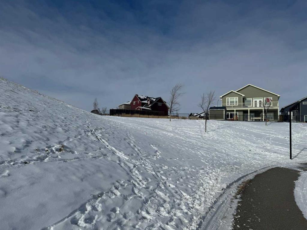 4306 Lake Drive Property Photo 4