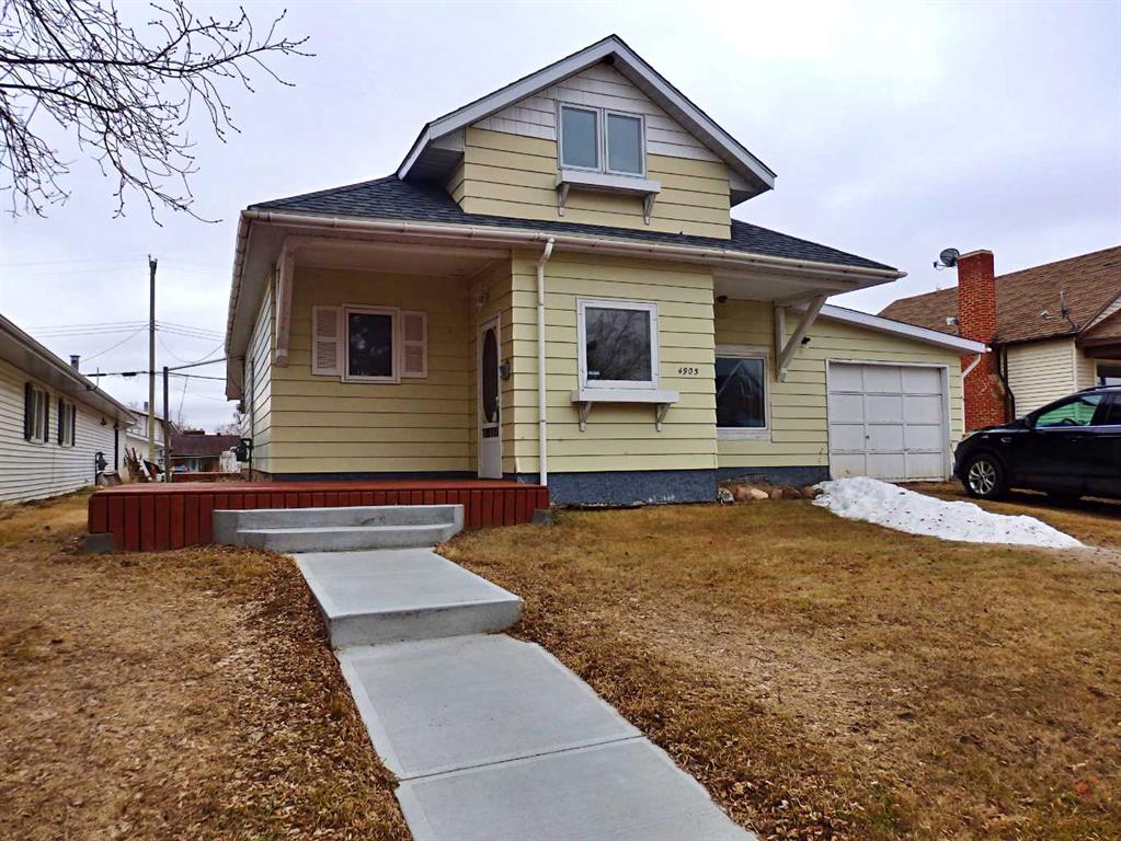 4905 51 Avenue Property Photo