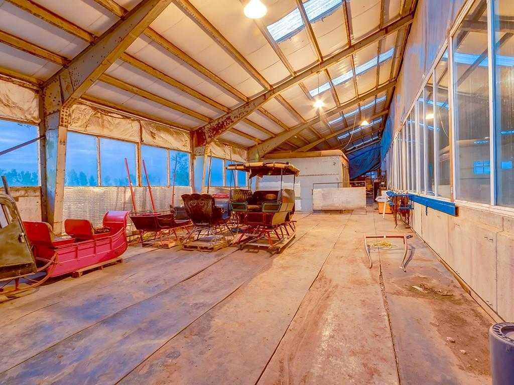 881401 206 Avenue Property Photo 14
