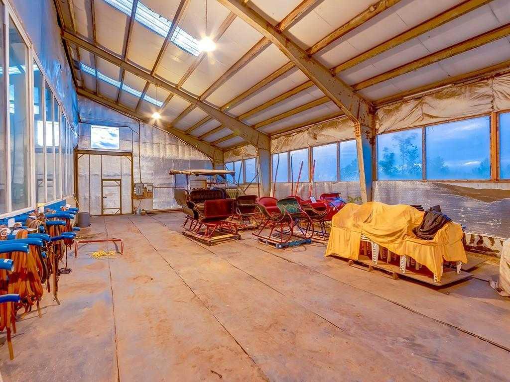881401 206 Avenue Property Photo 15