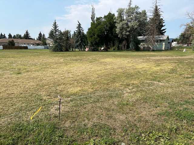 603 11 Street Property Photo