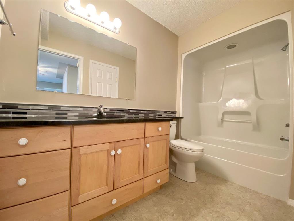 848 8 Avenue 403 Property Photo 17