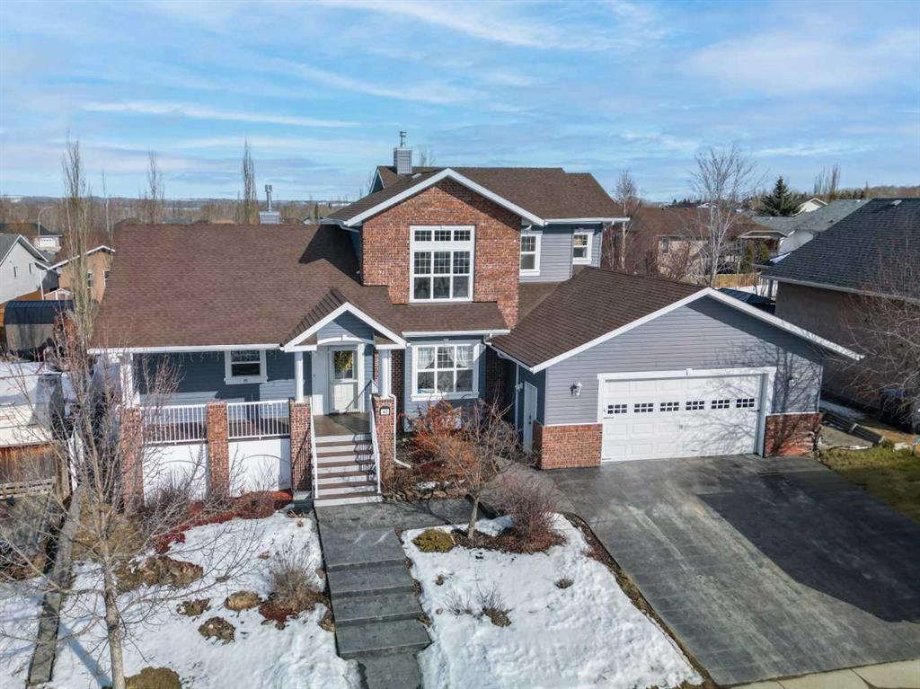 42 Fieldstone Way Property Photo