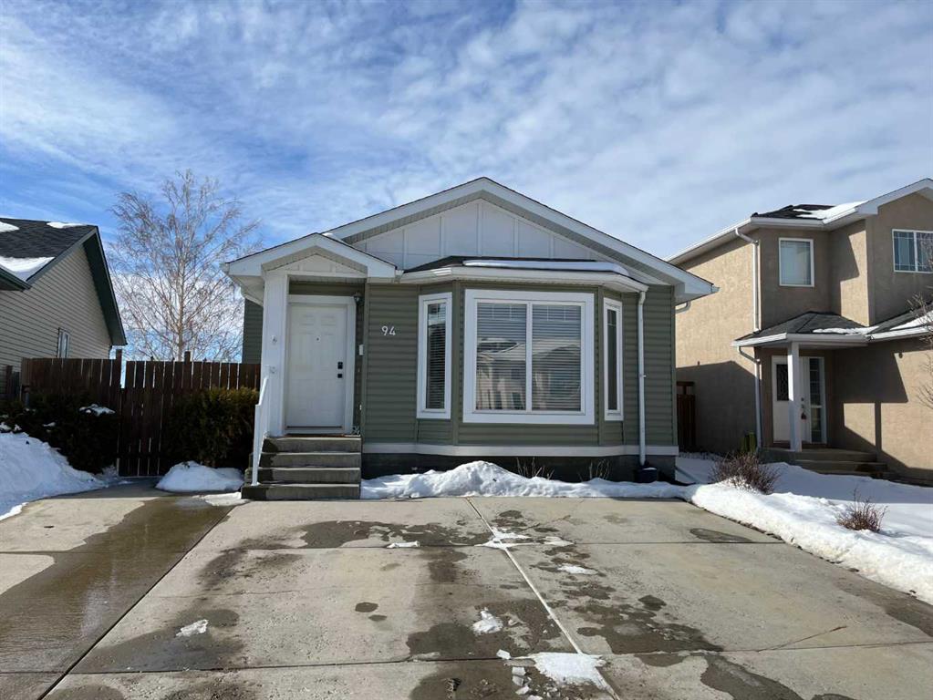 94 Peigan Court Property Photo 1