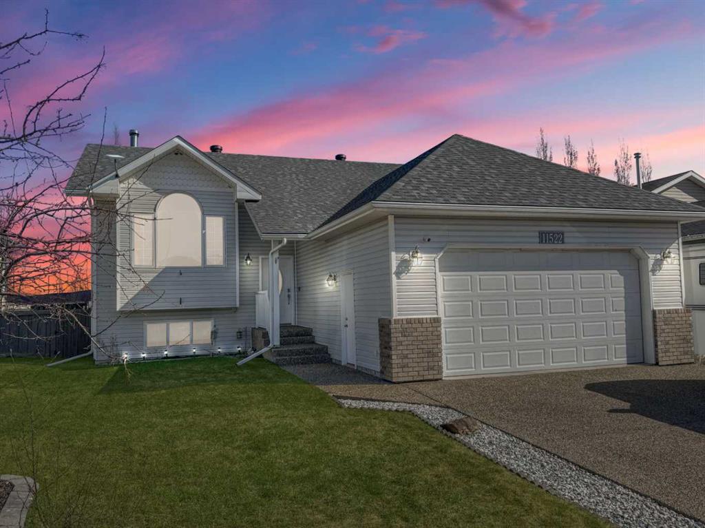 11522 83 Avenue Property Photo 1