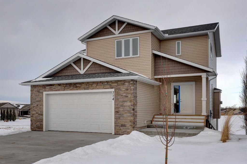 714 Fairways Drive Property Photo