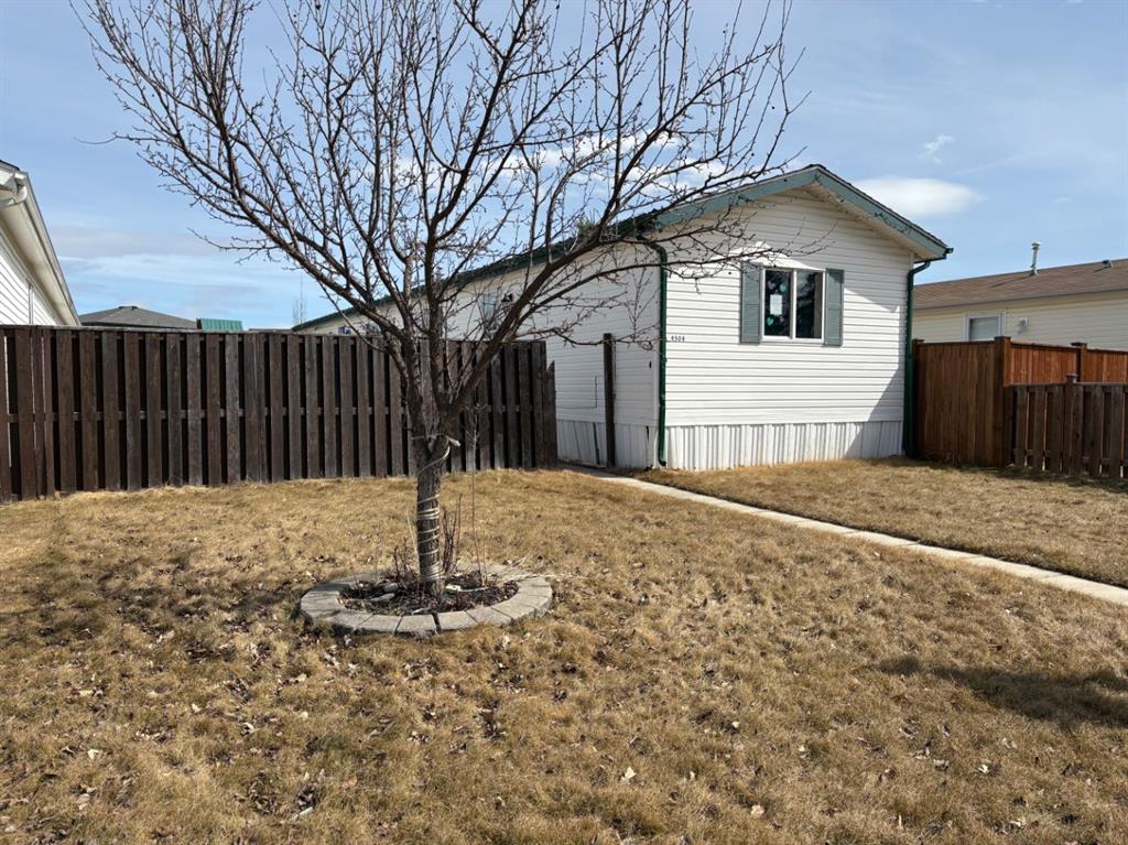 4504 59 Street Property Photo