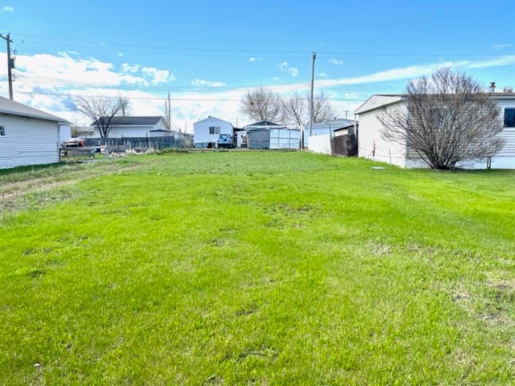 9821 103 Ave Property Photo
