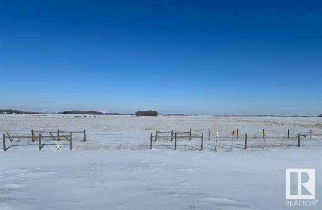 Hwy 39 Twp 490 Property Photo 16