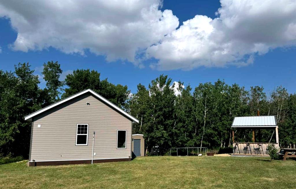 22113 Township Road 440 249, 253