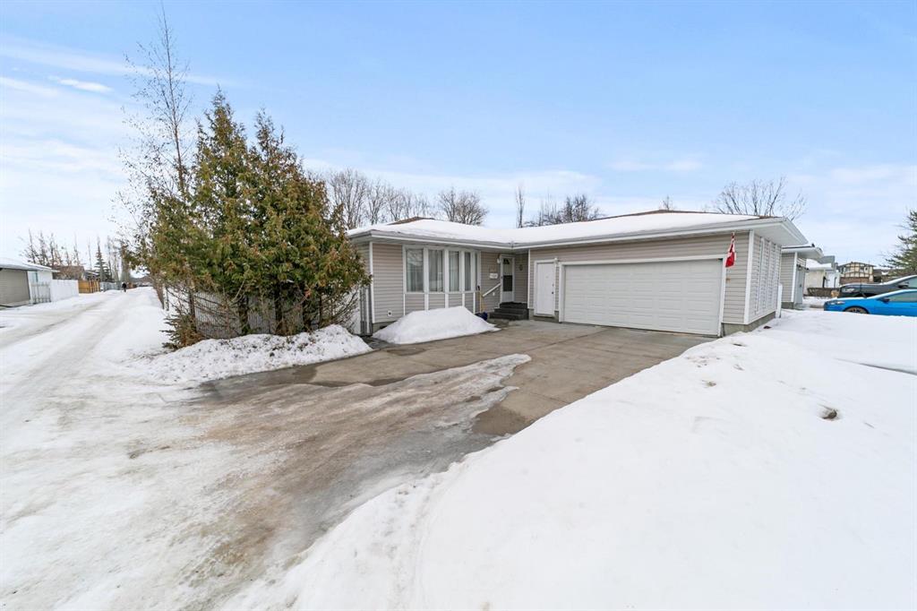 6507 35 Avenue Property Photo