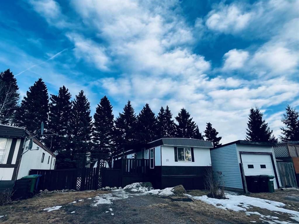 #32, 110 Highway 22 Property Photo