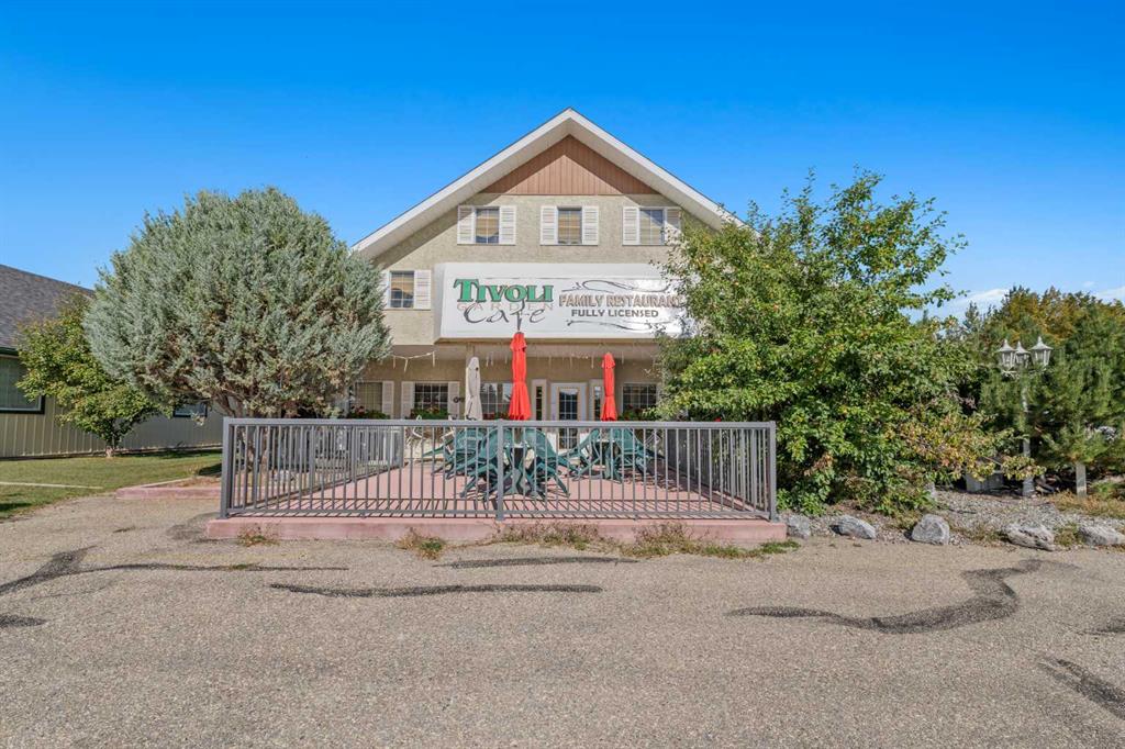 1916 10 Avenue Property Photo