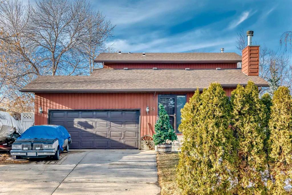 14 Maple Leaf Road Property Photo