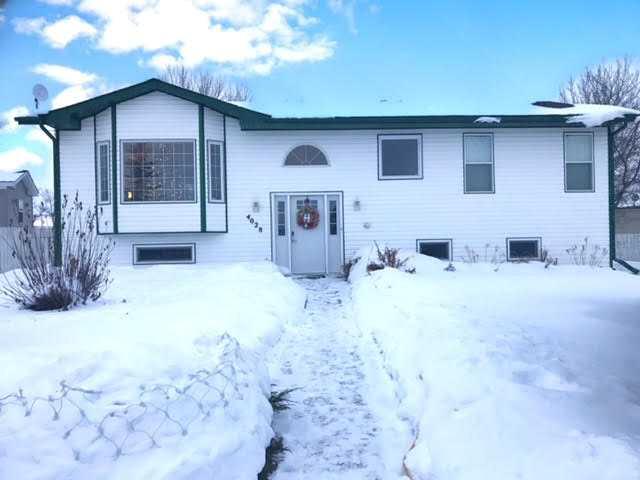 4028 51 Avenue Property Photo