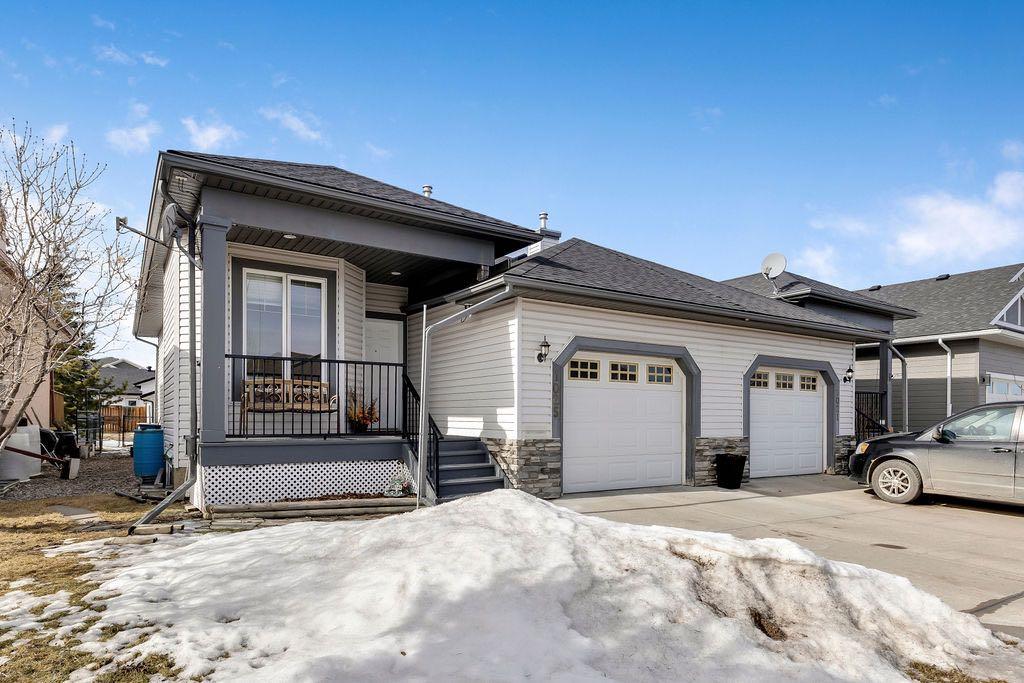 1025 3 Street Property Photo