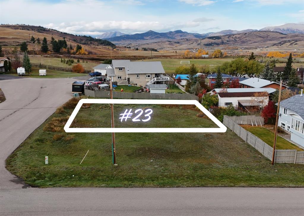 Lundbreck Real Estate Listings Main Image