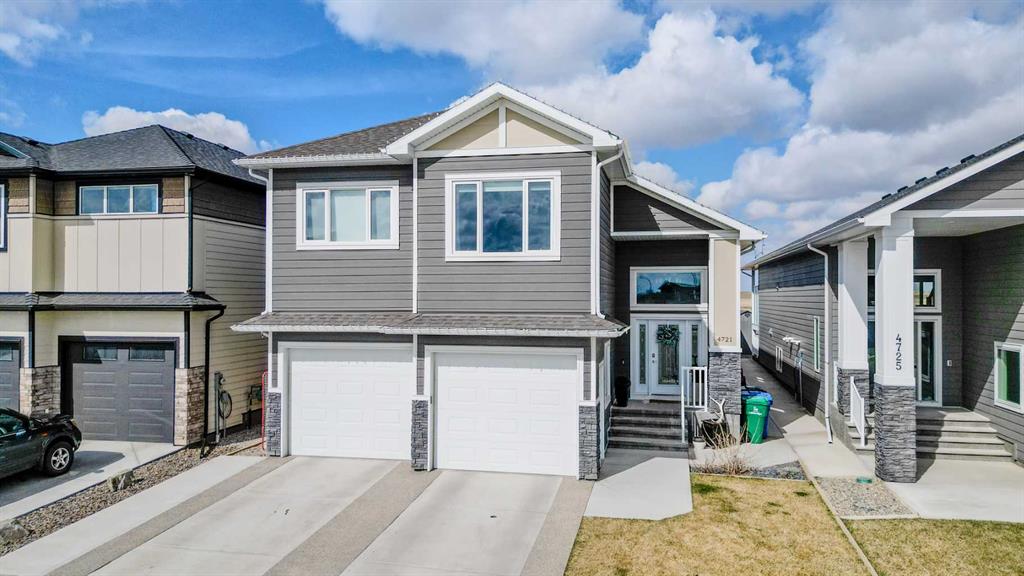 4721 40 Avenue Property Photo 1