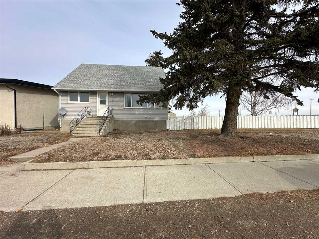 108 3 Avenue Property Photo