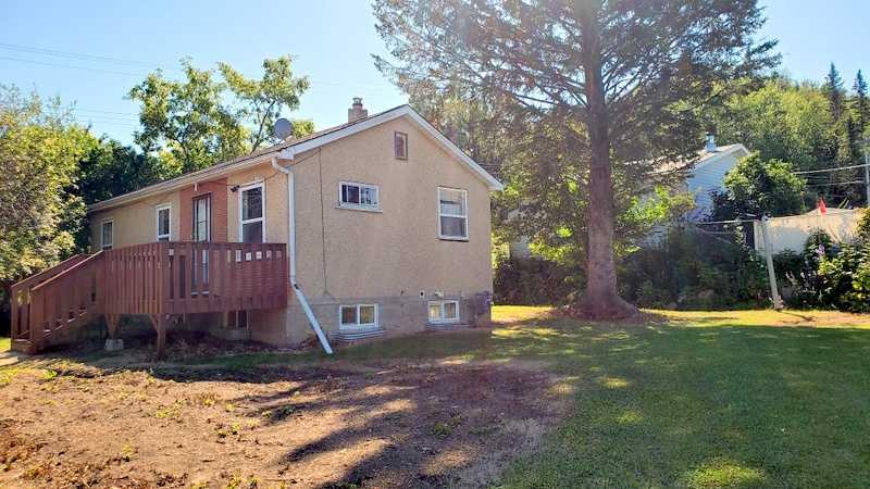 5408 49 Avenue Property Photo