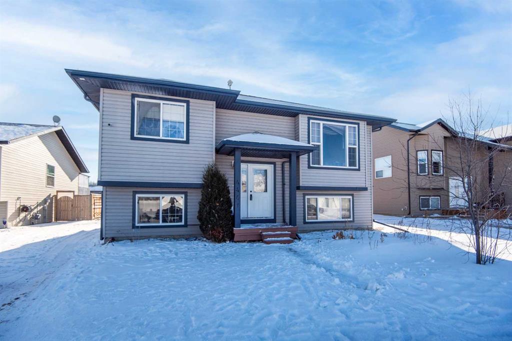 Clive Real Estate Listings Main Image