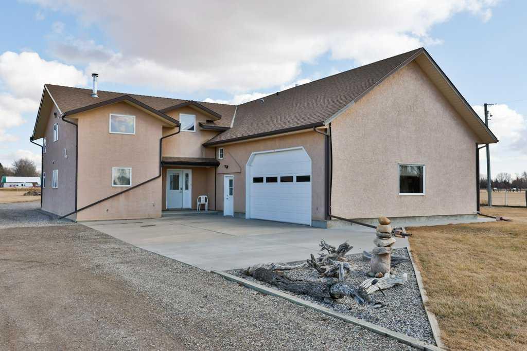84055 Rr 211a Property Photo