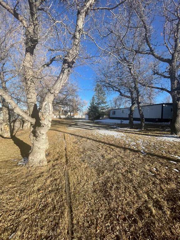822 1 Street Property Photo