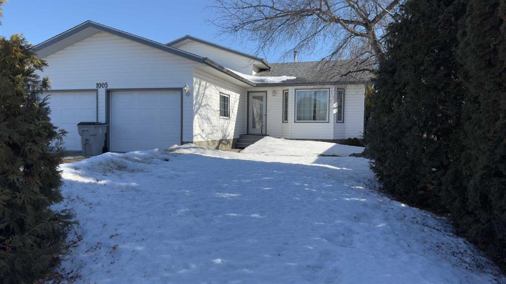1005 21 Street Property Photo