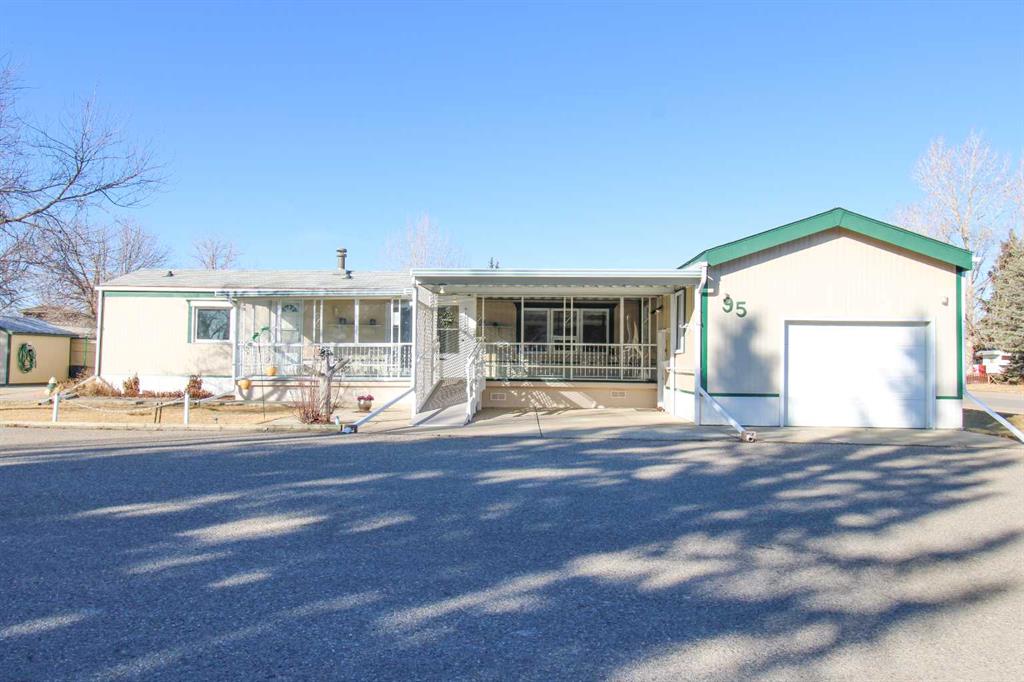 1712 23 Street 95 Property Photo