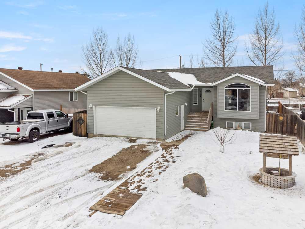 408 3 Street Property Photo