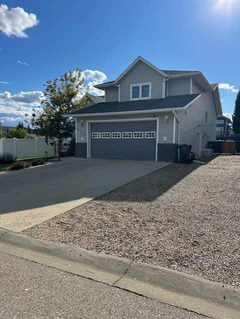 9125 133 Avenue Property Photo