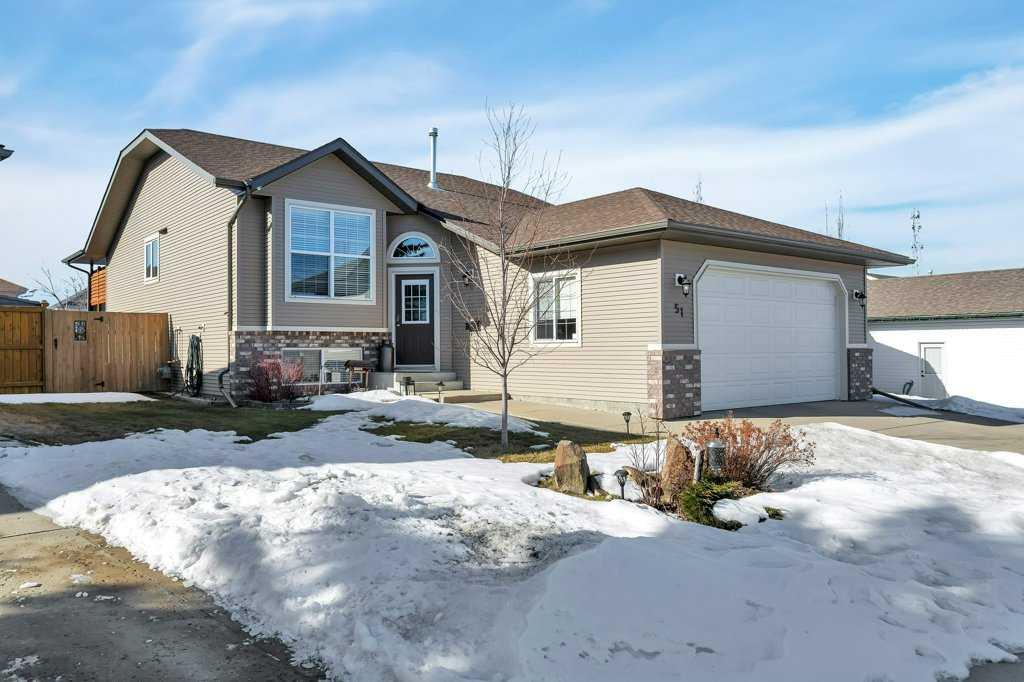 51 Fern Glade Crescent Property Photo