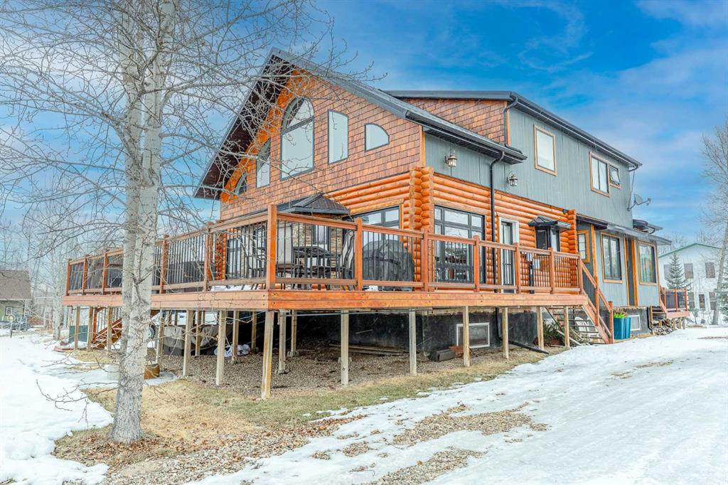 16 Lakeview Drive Property Photo