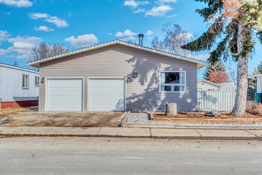 823 Bay Road Property Photo