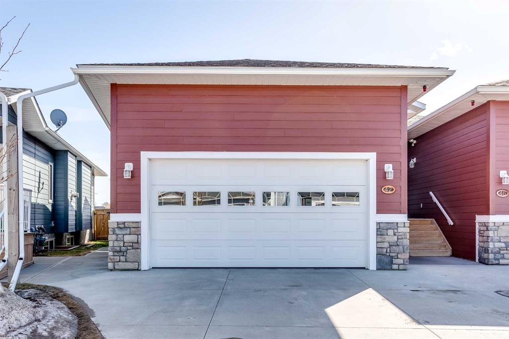 42 Violet Close Property Photo