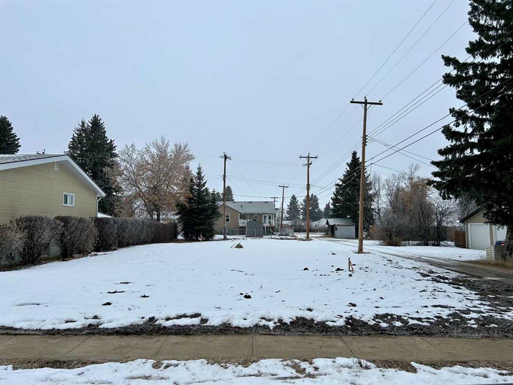 5014 53rd Ave Property Photo