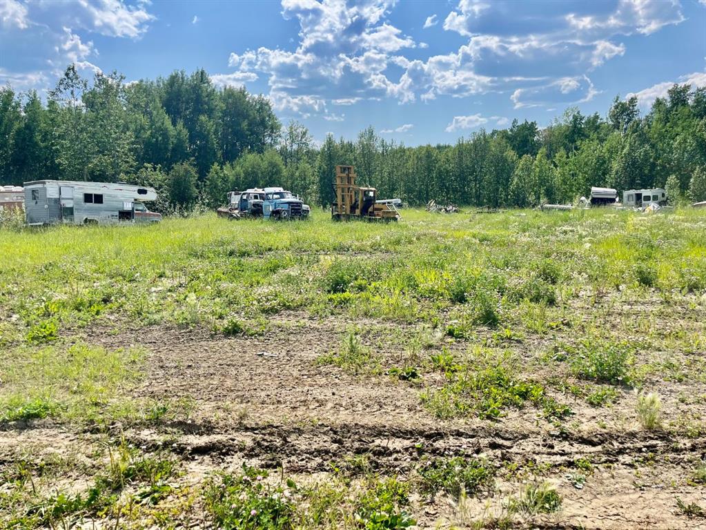 4902 36 Street Property Photo