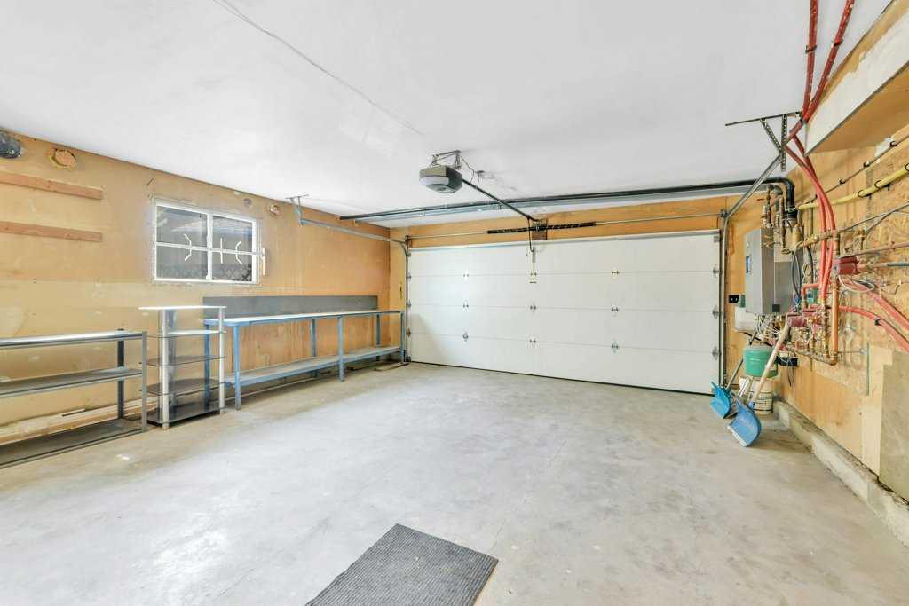 7 Goodacre Close Property Photo 28