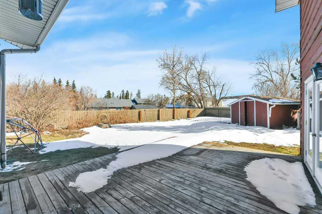 7 Goodacre Close Property Photo 34