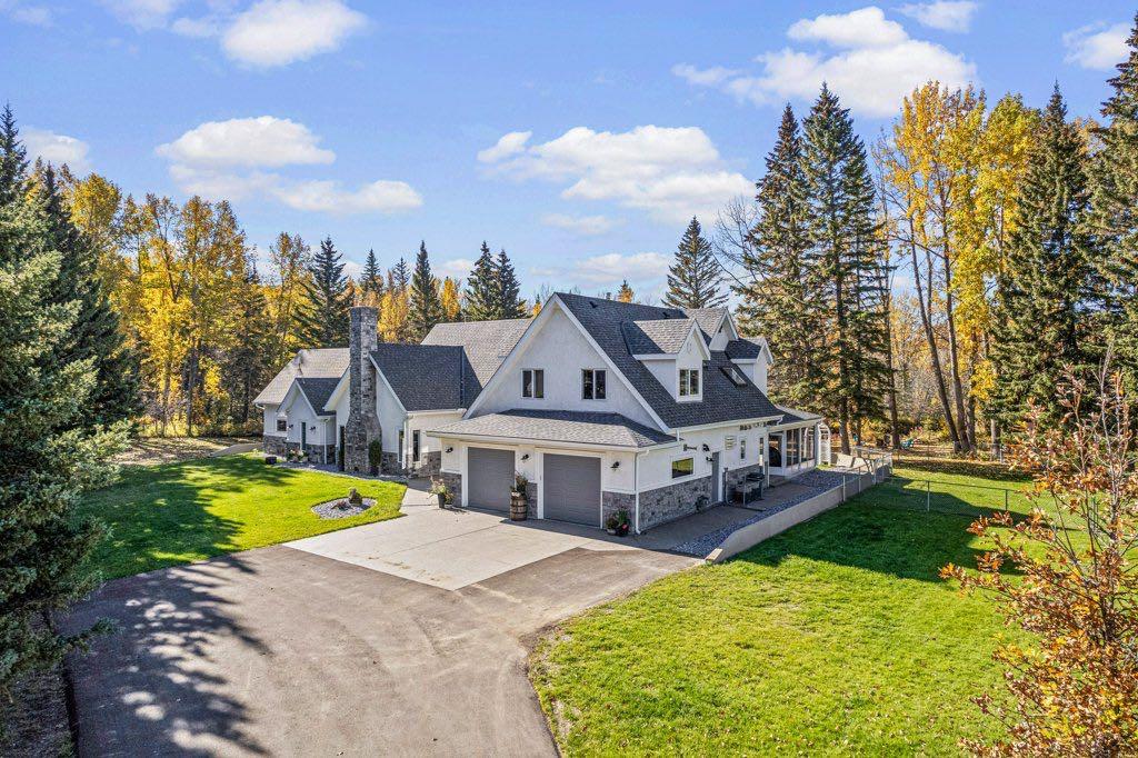 330008 22 West Highway Property Photo
